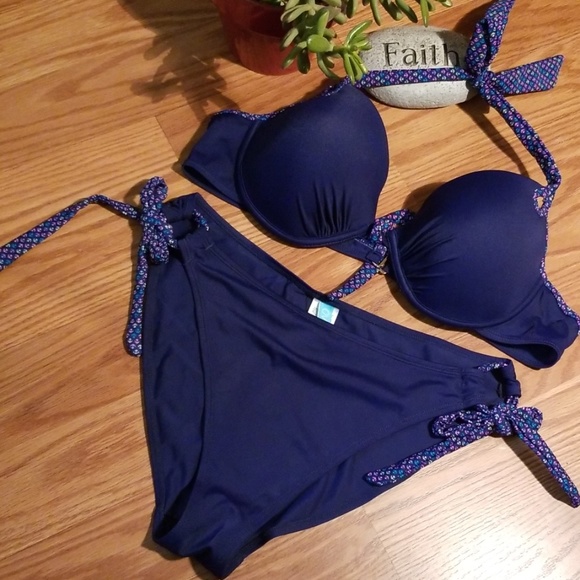 Ovs swimsuit size 5 - Picture 1 of 5